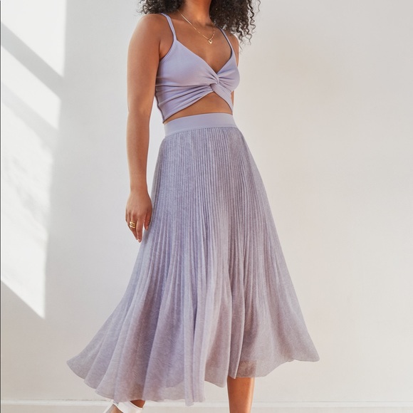 BNWT bay tank from aritzia!! - Picture 3 of 5